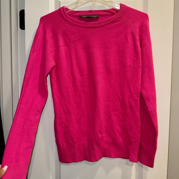 French Connection Fuchsia Crew Neck Sweater - Picture 1 of 4